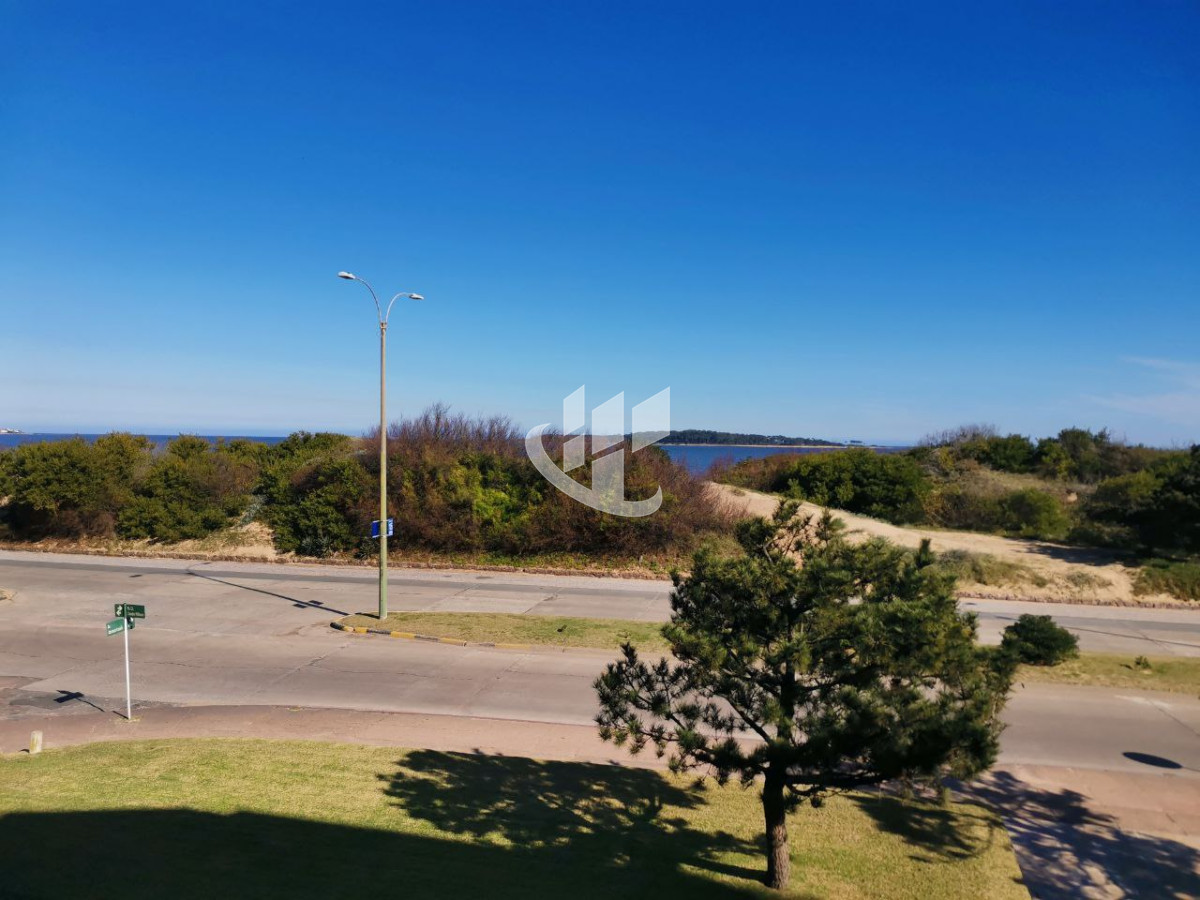 Apartamento ID.439 - PUNTA DEL ESTE zona MANSA