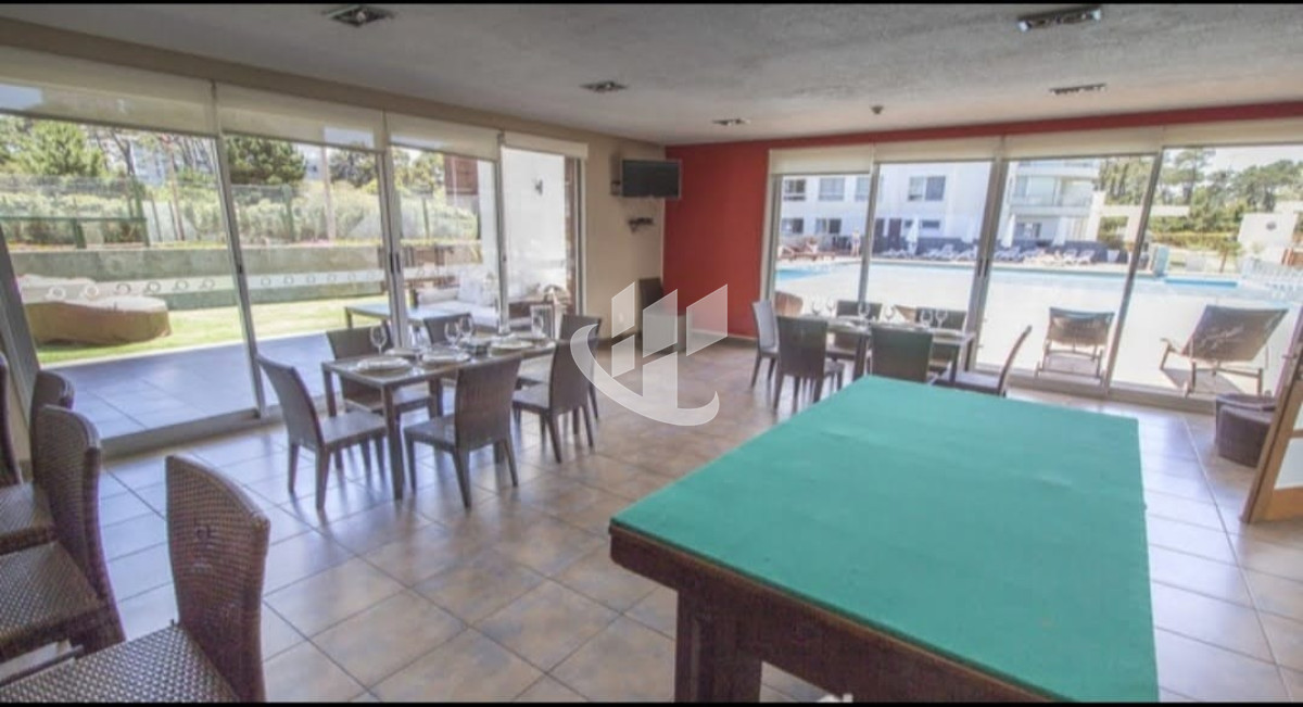 Apartamento ID.1390 - En venta apartamento en Planta baja de 1 dormitorio en Punta del Este VENTA