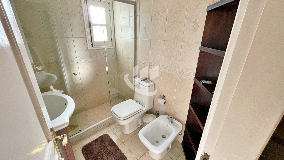 Casa ID.518 - Venta, casa, 2 dormitorios, San Rafael, Punta del Este.