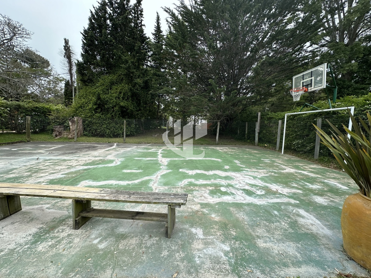 Casa ID.899 - Alquiler de casa de 5 dorm en temporada, con gran piscina y barbacoa 