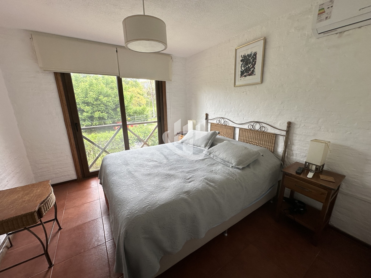 Casa ID.899 - Alquiler de casa de 5 dorm en temporada, con gran piscina y barbacoa 