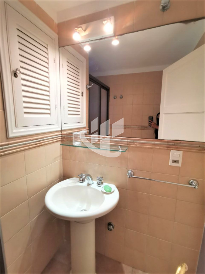 Casa ID.566 - Venta, casa, 3 dormitorios, Brava, Punta del Este
