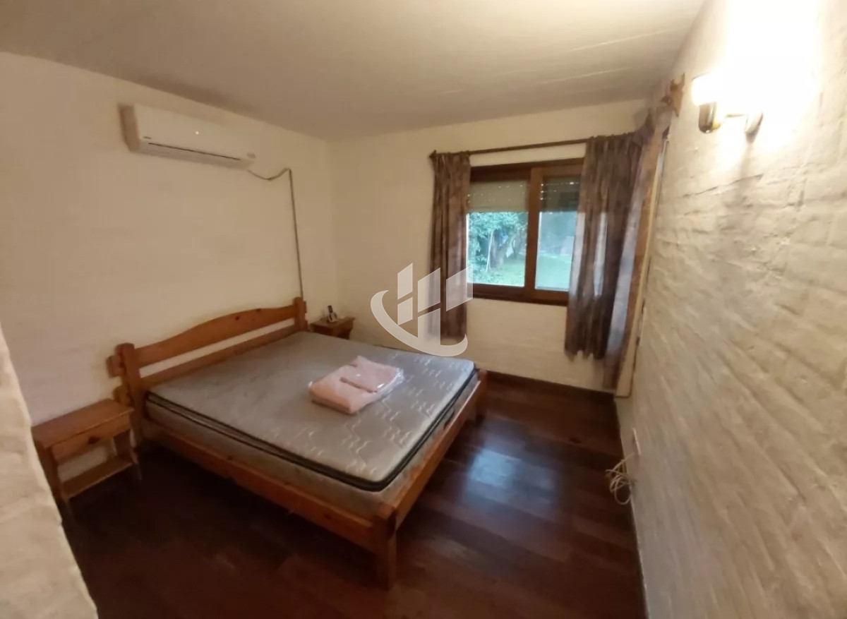 Casa ID.473 - Venta, casa, 5 dormitorios, Pinares, Punta del Este