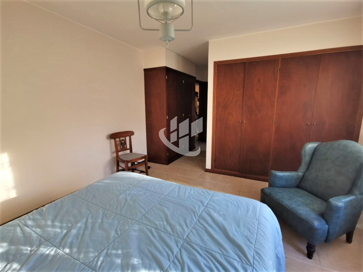 Casa ID.566 - Venta, casa, 3 dormitorios, Brava, Punta del Este