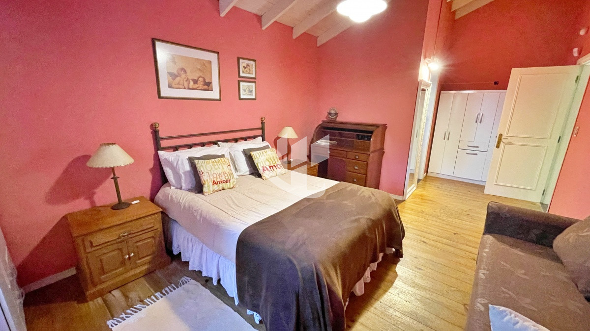 Casa ID.518 - Venta, casa, 2 dormitorios, San Rafael, Punta del Este.