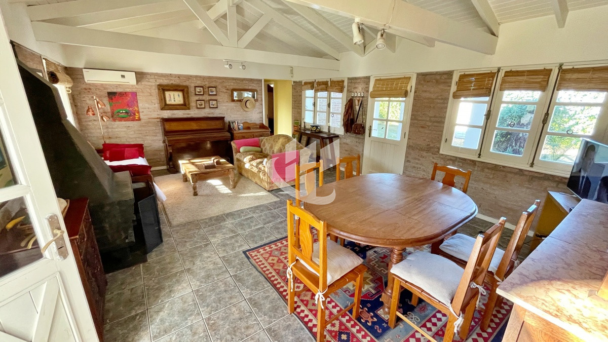 Casa ID.518 - Venta, casa, 2 dormitorios, San Rafael, Punta del Este.