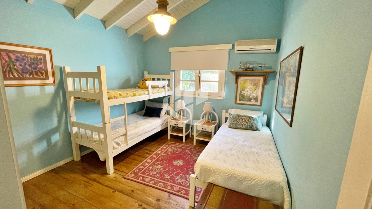 Casa ID.518 - Venta, casa, 2 dormitorios, San Rafael, Punta del Este.