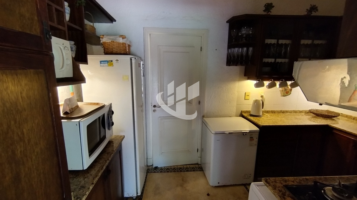 Casa ID.301 - Venta, Casa  3 dormitorios, Brava, Punta del Este