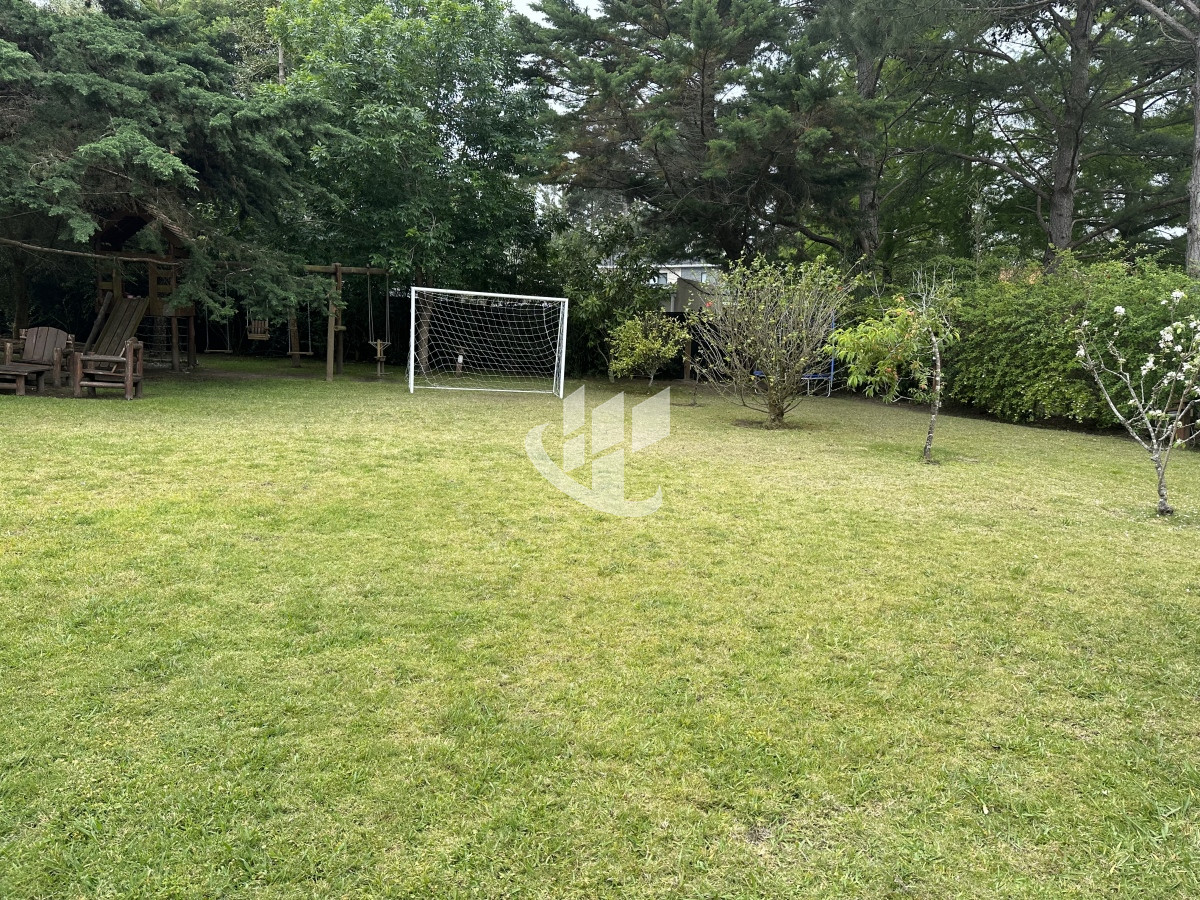 Casa ID.899 - Alquiler de casa de 5 dorm en temporada, con gran piscina y barbacoa 