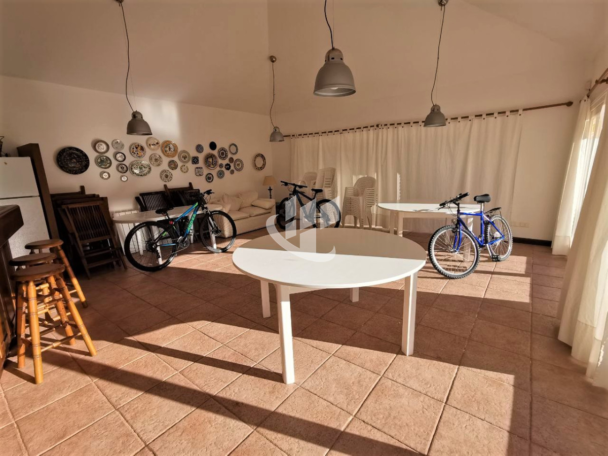 Casa ID.566 - Venta, casa, 3 dormitorios, Brava, Punta del Este