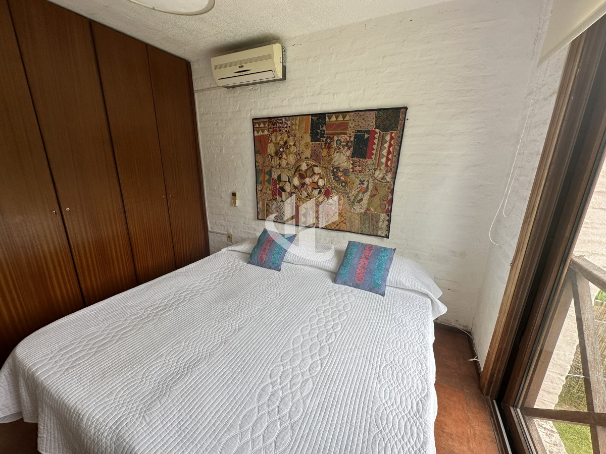 Casa ID.899 - Alquiler de casa de 5 dorm en temporada, con gran piscina y barbacoa 