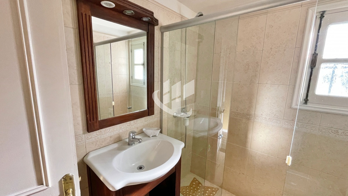 Casa ID.518 - Venta, casa, 2 dormitorios, San Rafael, Punta del Este.