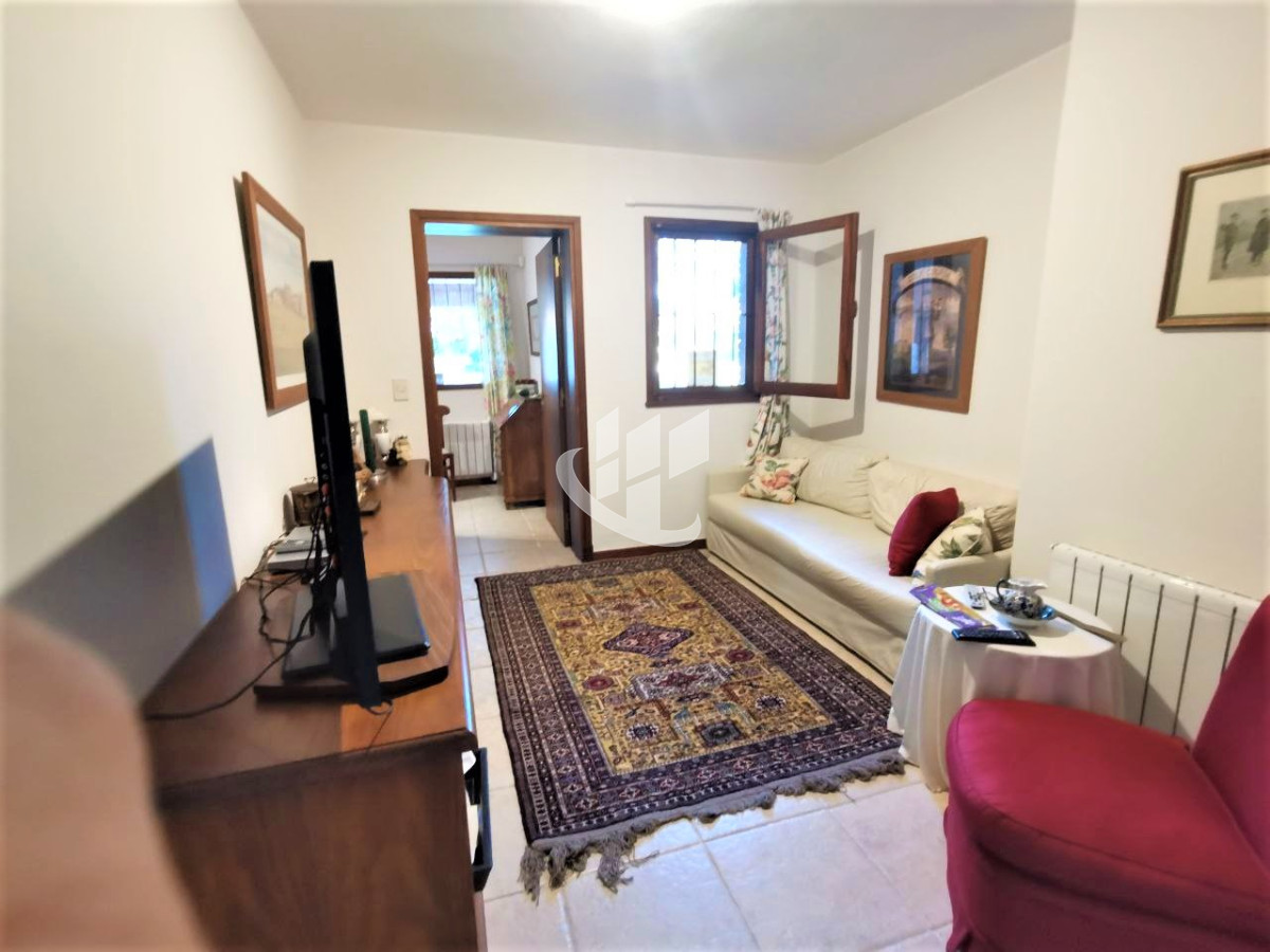 Casa ID.566 - Venta, casa, 3 dormitorios, Brava, Punta del Este