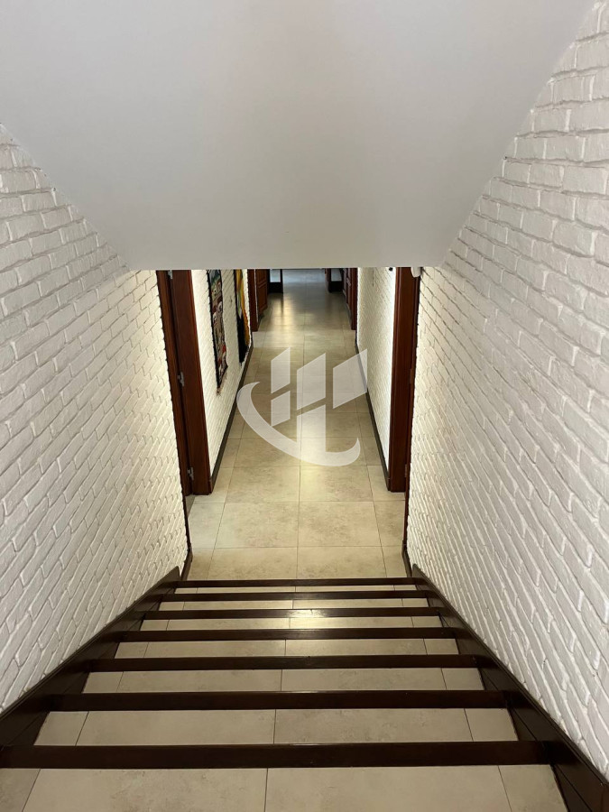 Casa ID.471 - Venta, casa, 5 dormitorios, piscina, Mansa, Punta del Este