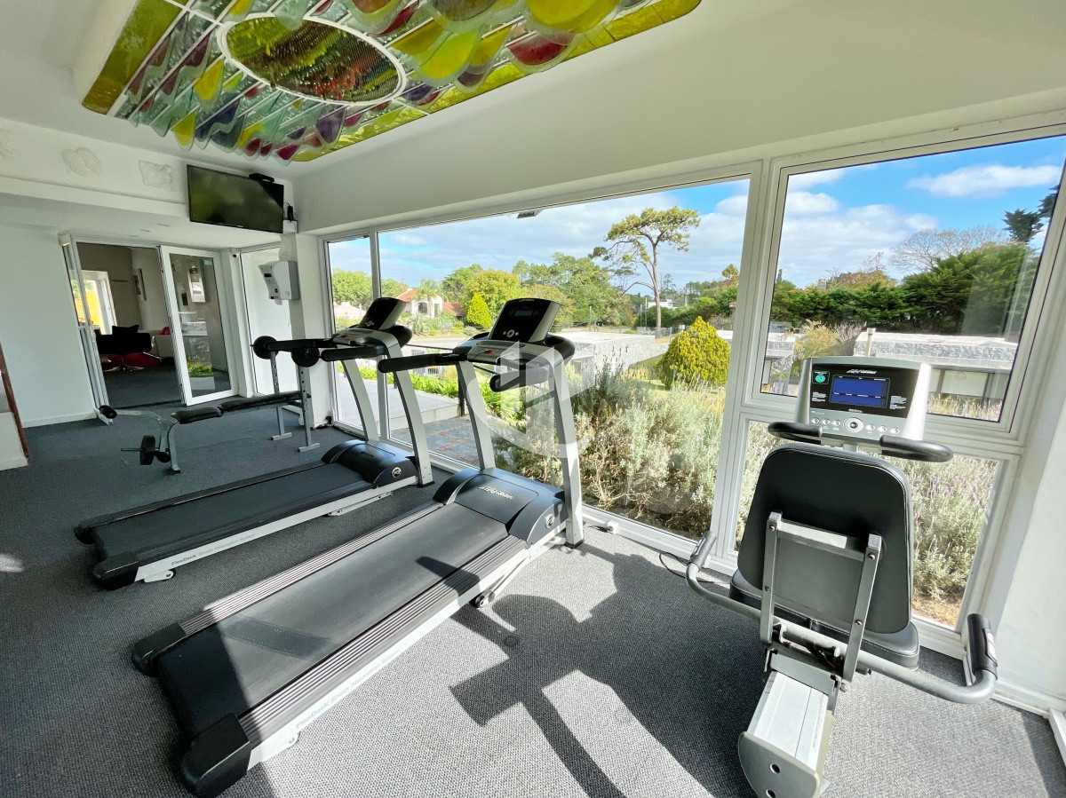 Apartamento ID.464 - Venta, apartamento, 2 dormitorios San Rafael, Punta del Este