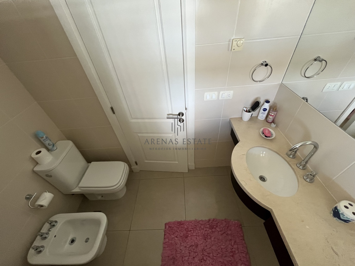 Apartamento ID.2491 - Lujoso apartamento en VENTA, Brava, Punta del Este