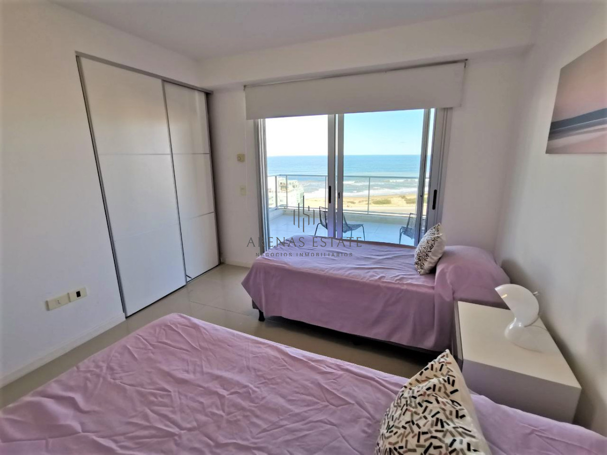 Apartamento ID.2289 - Excelente Penthouse en venta- 3 dormitorios en  zona BRAVA, Punta del este