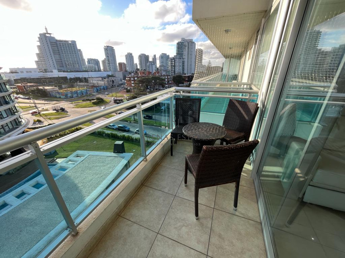 Apartamento ID.1813 - Apartamento en venta, Punta del Este