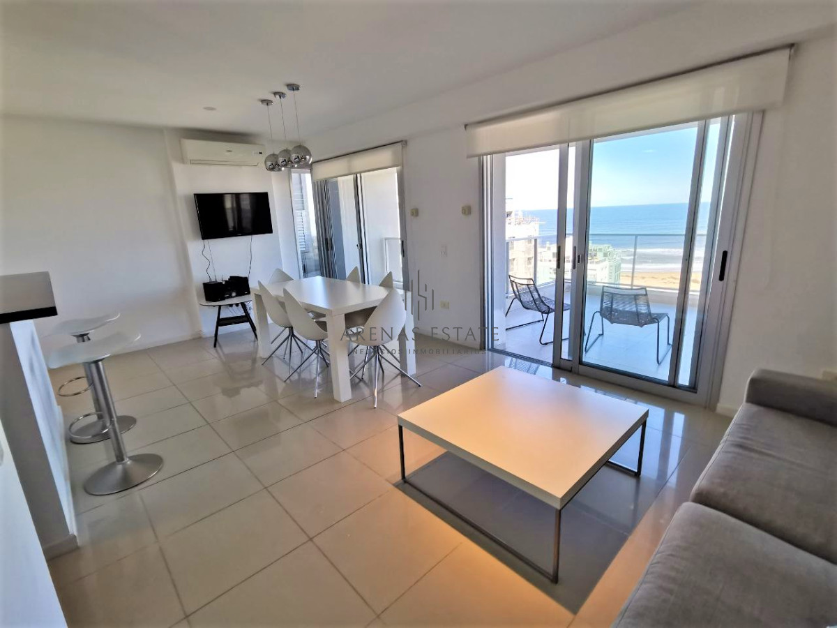 Apartamento ID.2289 - Excelente Penthouse en venta- 3 dormitorios en  zona BRAVA, Punta del este