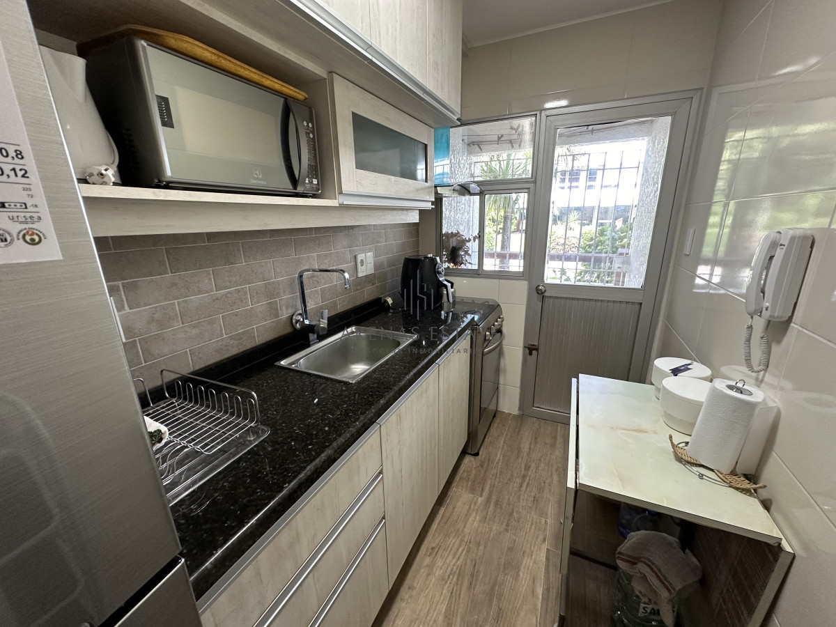 Apartamento ID.3496 - Apartamento de 2 dormitorios  en venta en Aidy Grill 