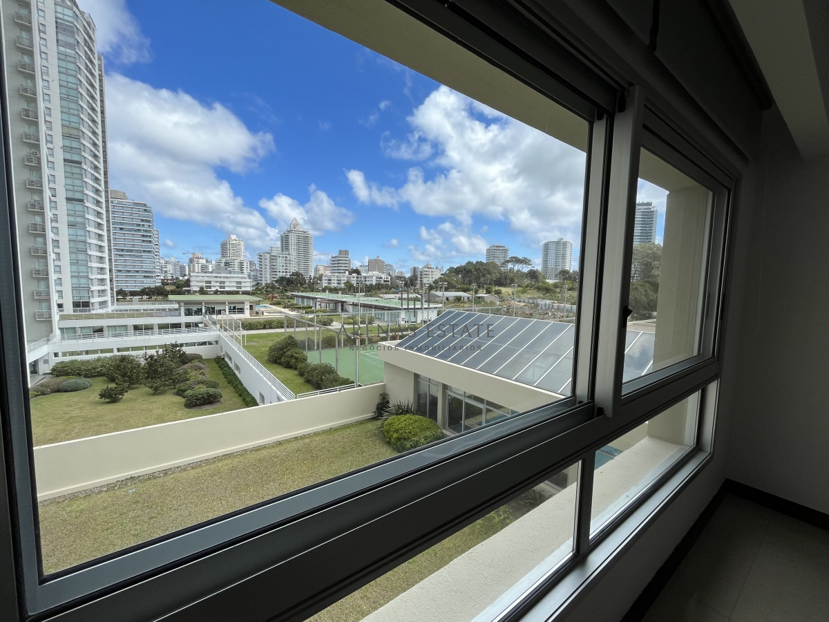 Apartamento ID.2491 - Lujoso apartamento en VENTA, Brava, Punta del Este