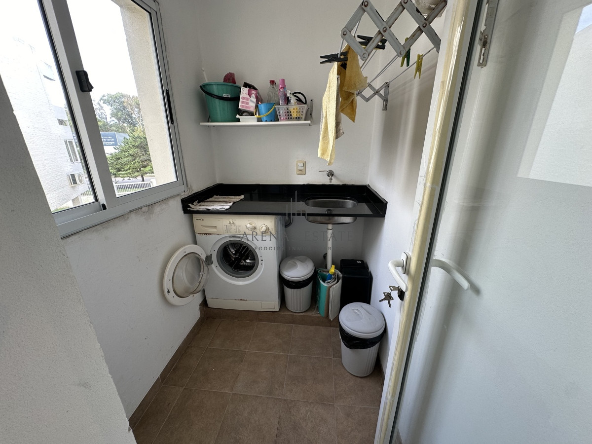 Apartamento ID.2353 - Alquiler anual de 4 dormitorios en Punta del Este 