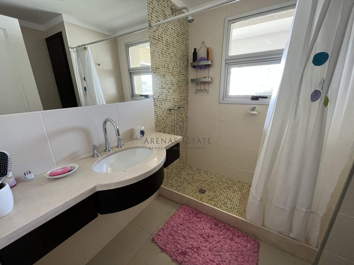 Apartamento ID.2491 - Lujoso apartamento en VENTA, Brava, Punta del Este