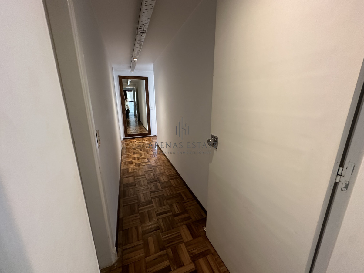 Apartamento ID.3253 - Apartamento en alquiler zona Mansa