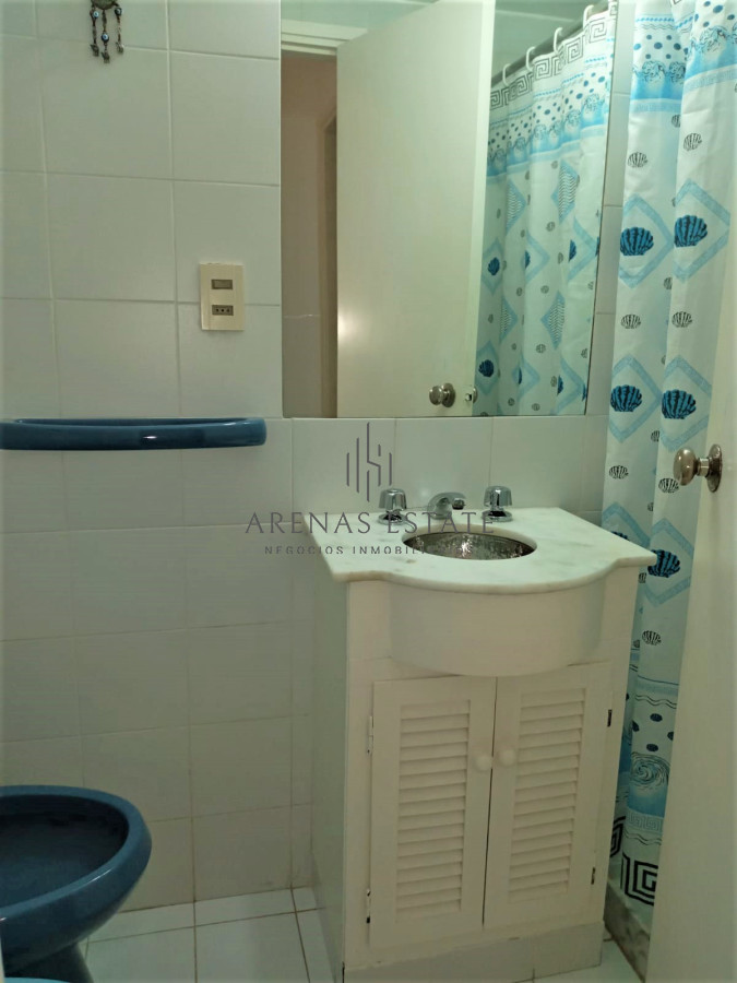 Apartamento ID.2509 - Apartamento en venta 2 dorm PUNTA DEL ESTE zona AIDY GRILL