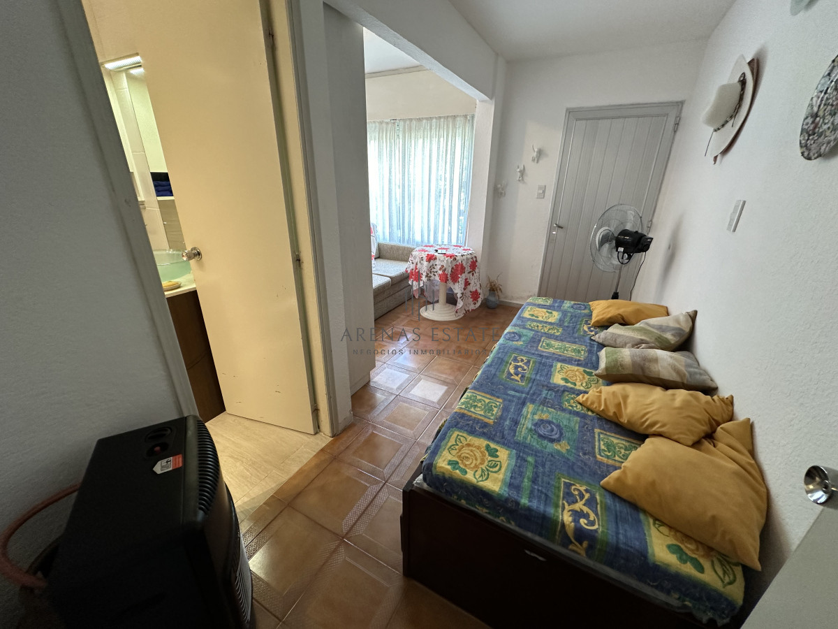 Apartamento ID.3496 - Apartamento de 2 dormitorios  en venta en Aidy Grill 