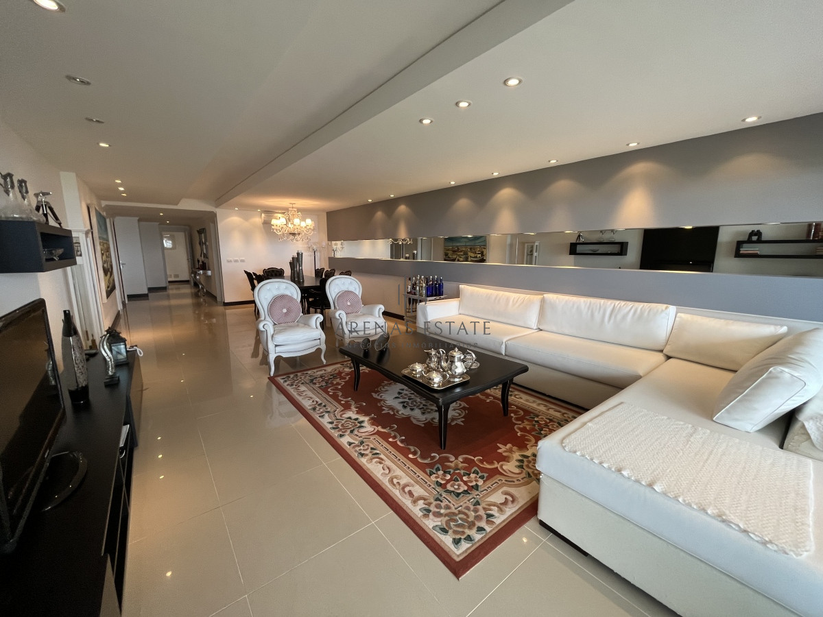 Apartamento ID.2483 - Apartamento en VENTA, Brava, Punta del Este