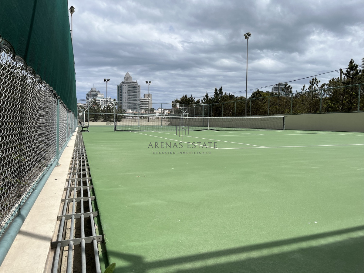 Apartamento ID.2483 - Apartamento en VENTA, Brava, Punta del Este