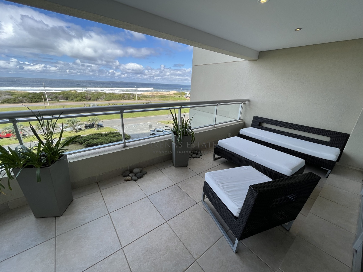 Apartamento ID.2491 - Lujoso apartamento en VENTA, Brava, Punta del Este