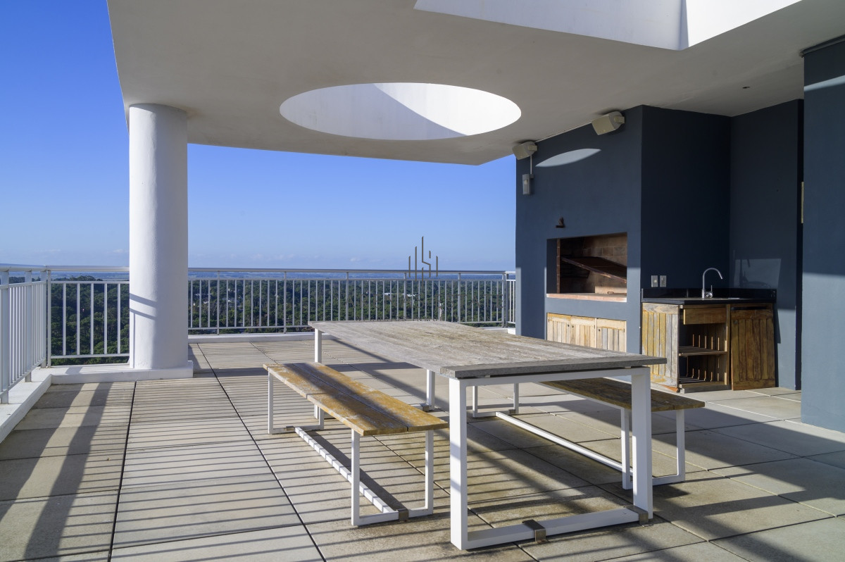 Apartamento ID.2543 - Penhouse duplex en Edificio One I en Venta- Punta del Este