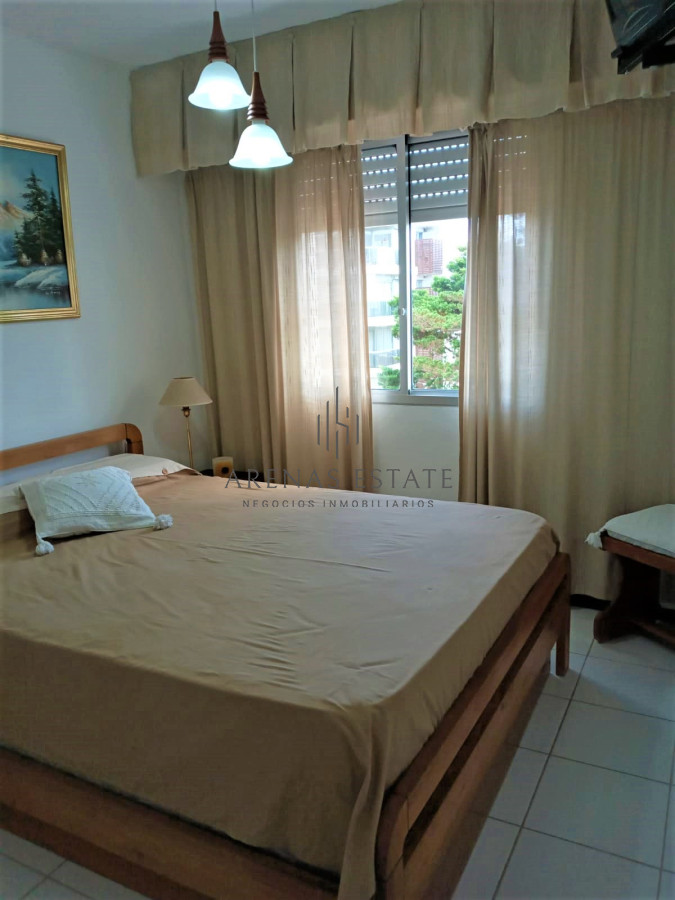 Apartamento ID.2509 - Apartamento en venta 2 dorm PUNTA DEL ESTE zona AIDY GRILL