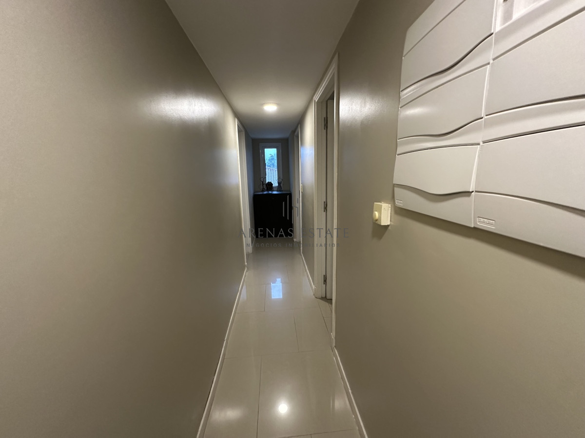 Apartamento ID.2353 - Alquiler anual de 4 dormitorios en Punta del Este 