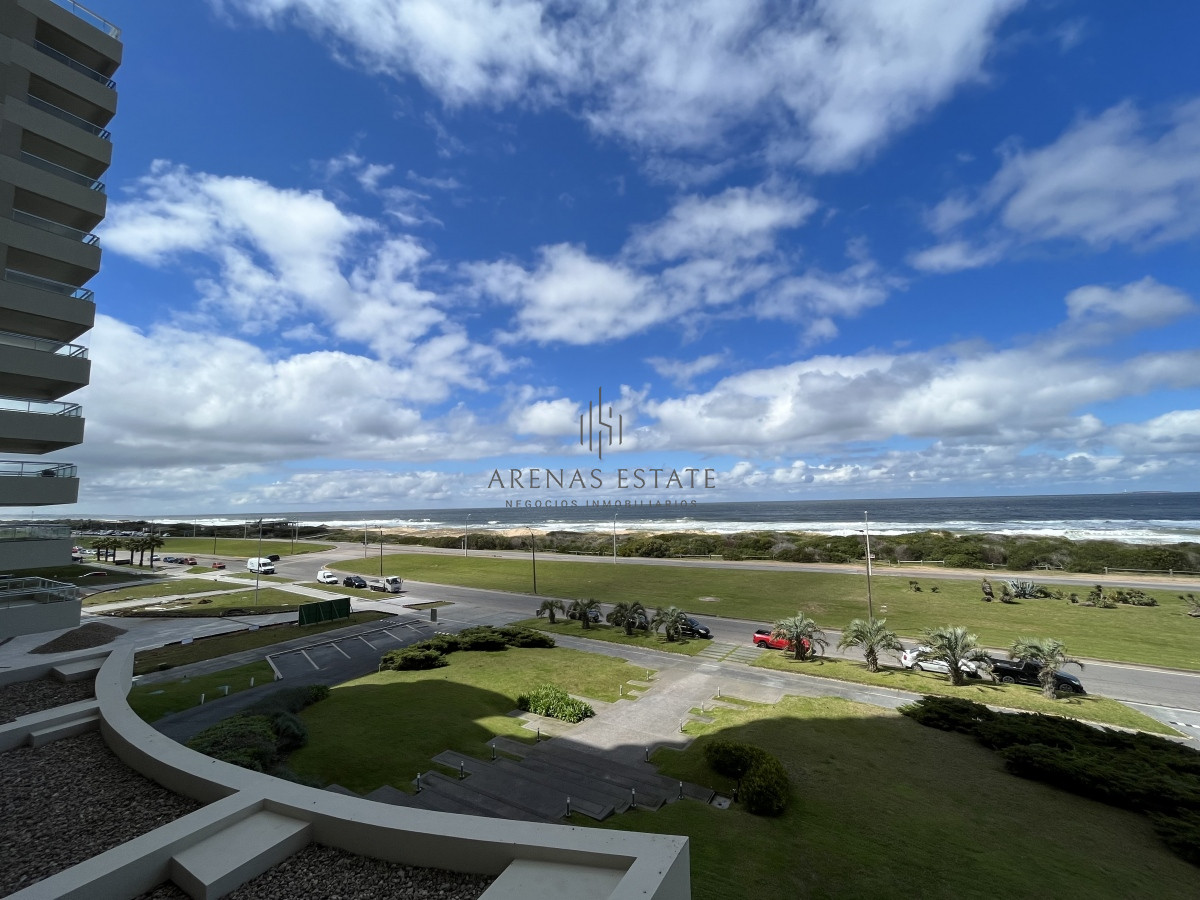 Apartamento ID.2491 - Lujoso apartamento en VENTA, Brava, Punta del Este