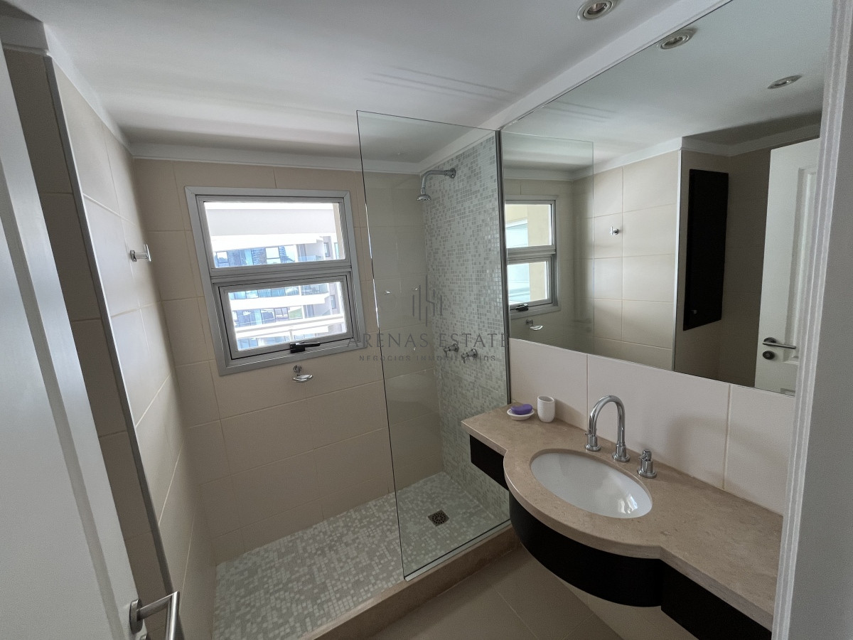 Apartamento ID.2483 - Apartamento en VENTA, Brava, Punta del Este