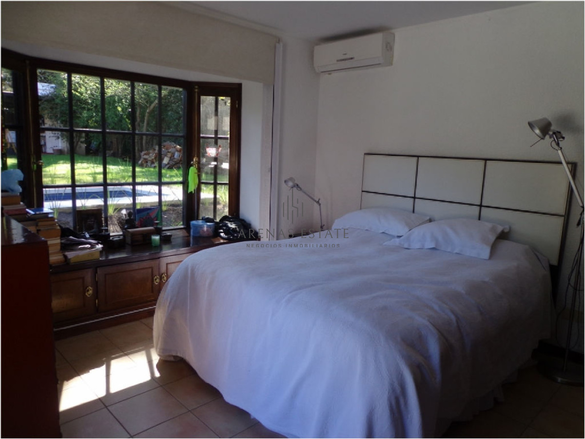 Casa ID.2874 - PUNTA DEL ESTE, zona LUGANO