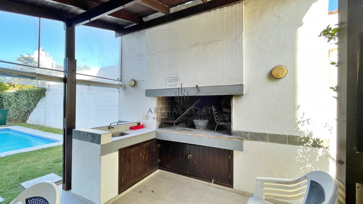 Apartamento ID.2509 - Apartamento en venta 2 dorm PUNTA DEL ESTE zona AIDY GRILL
