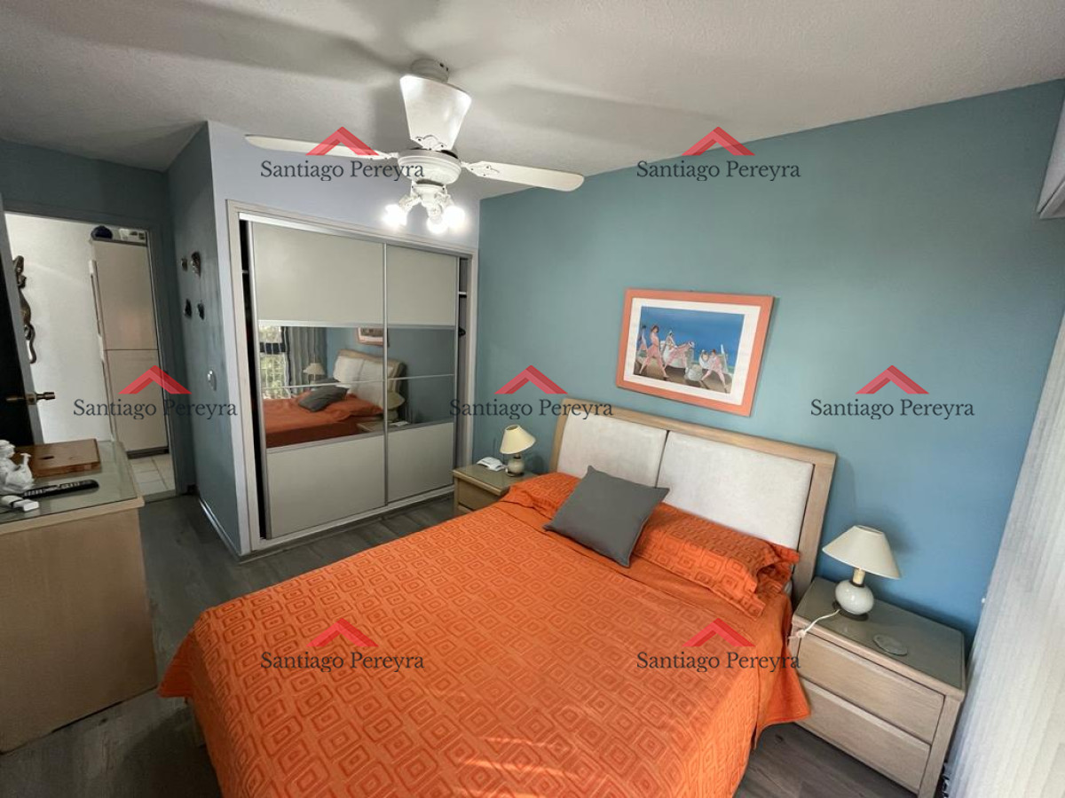 Apartamento ID.16368 - Apartamento en venta de 2 dormitorios, terraza con vista al mar- Brava, Punta del Este