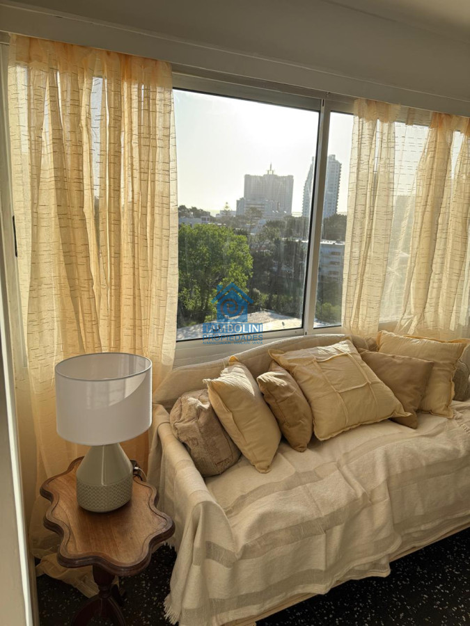 Apartamento ID.558 - Oportunidad apartamento de 3 dormitorios en venta -Punta del este