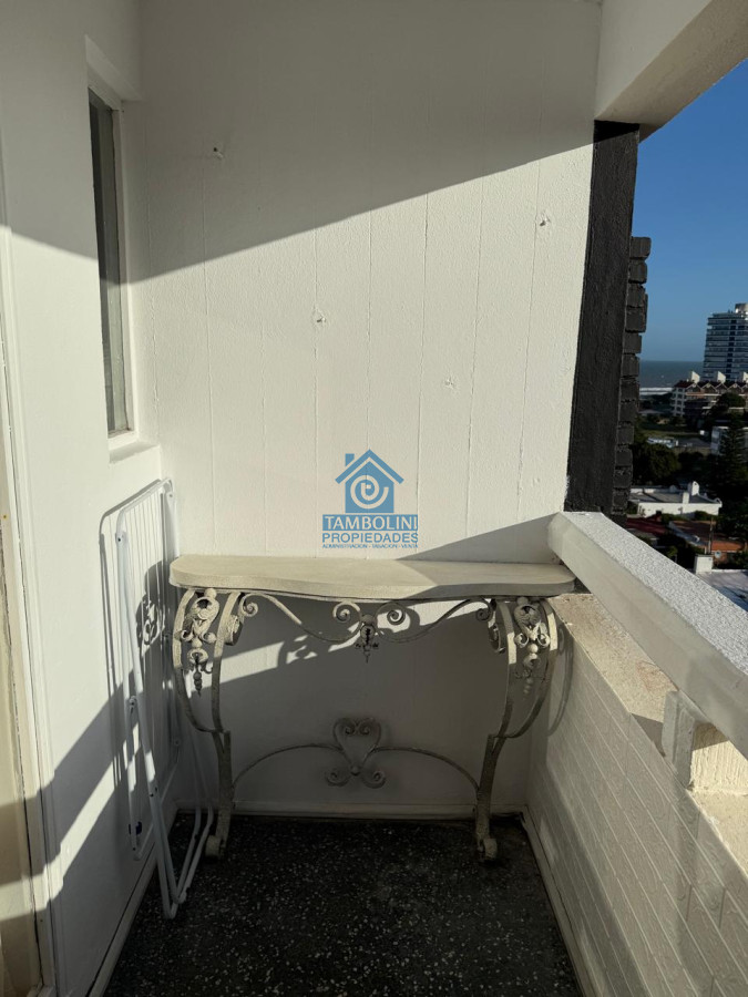 Apartamento ID.558 - Oportunidad apartamento de 3 dormitorios en venta -Punta del este