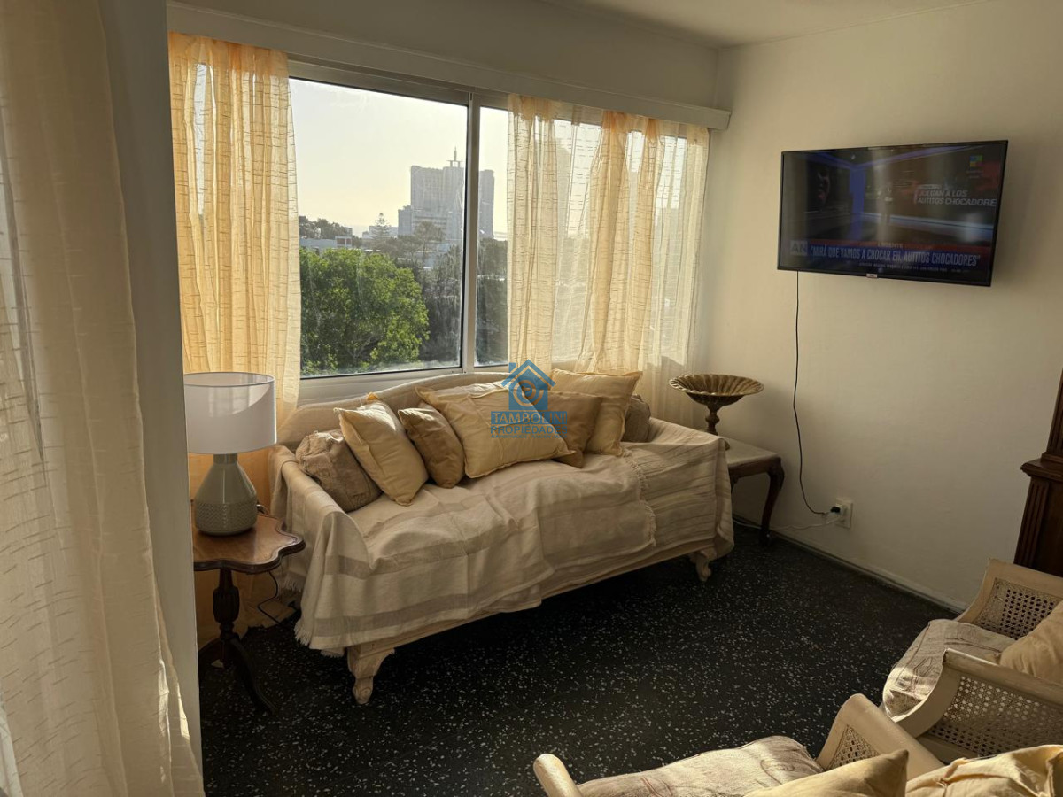 Apartamento ID.558 - Oportunidad apartamento de 3 dormitorios en venta -Punta del este