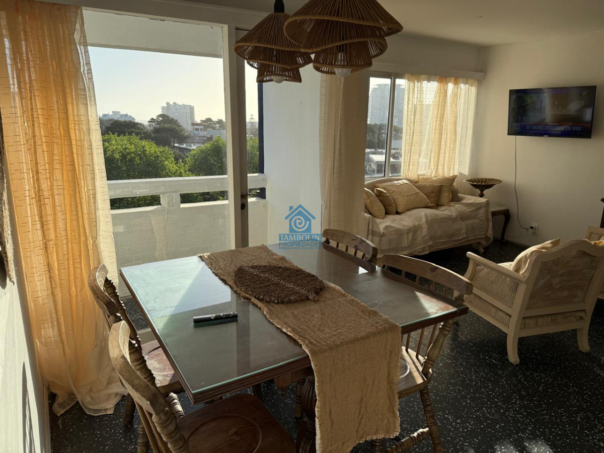 Apartamento ID.558 - Oportunidad apartamento de 3 dormitorios en venta -Punta del este