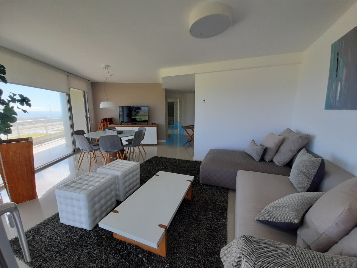 Apartamento ID.149 - Alquiler anual en PUNTA DEL ESTE, zona PINARES