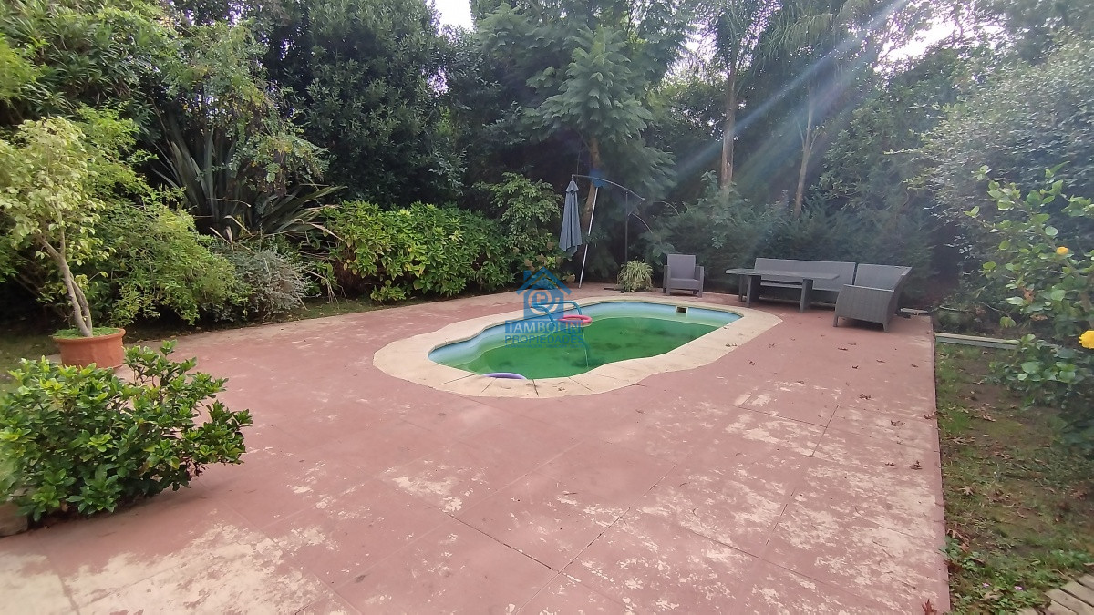 Casa ID.523 - Casa en alquiler anual de 3 dormitorios en Punta del Este 
