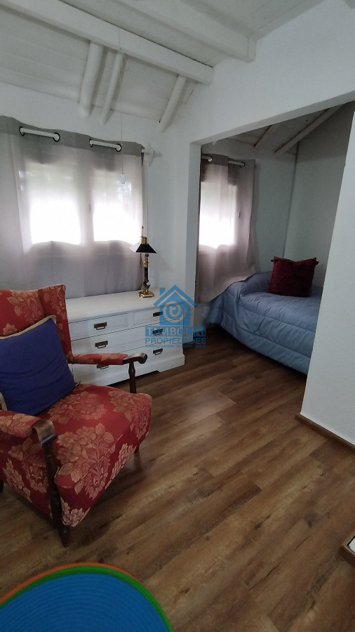 Casa ID.523 - Casa en alquiler anual de 3 dormitorios en Punta del Este 