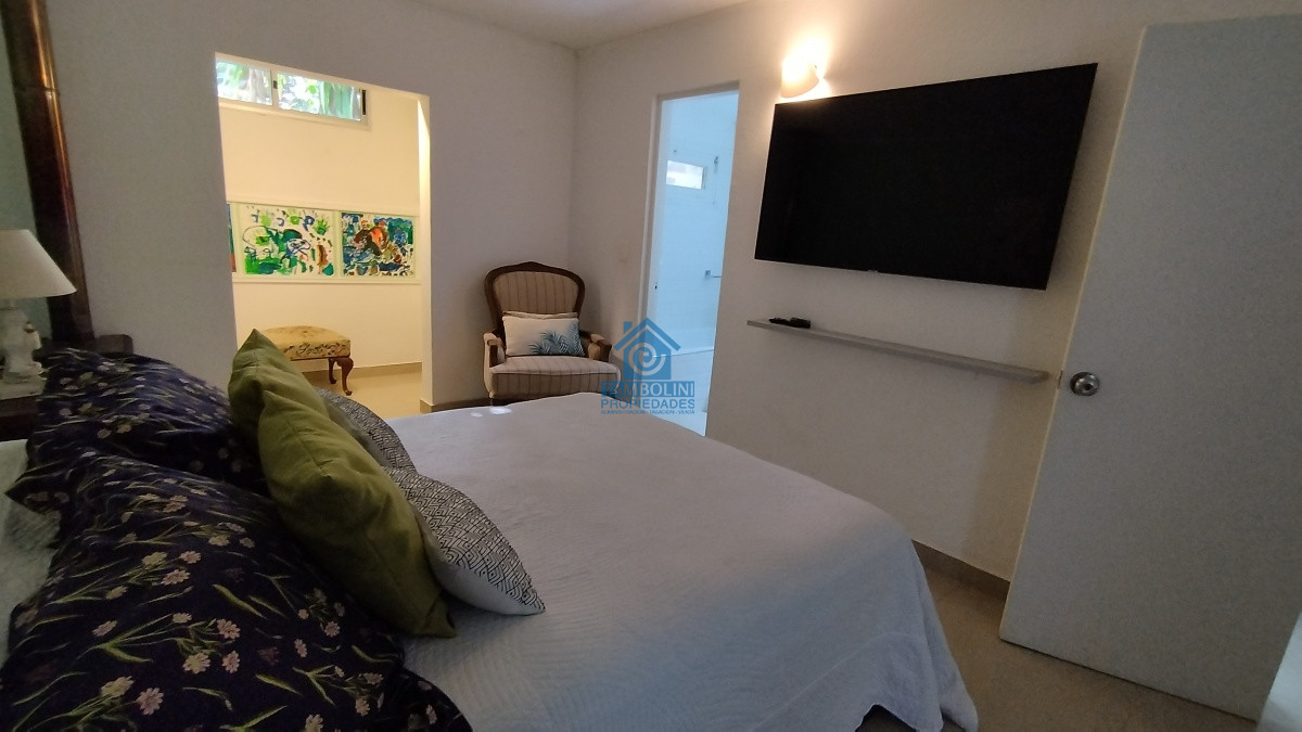 Casa ID.523 - Casa en alquiler anual de 3 dormitorios en Punta del Este 