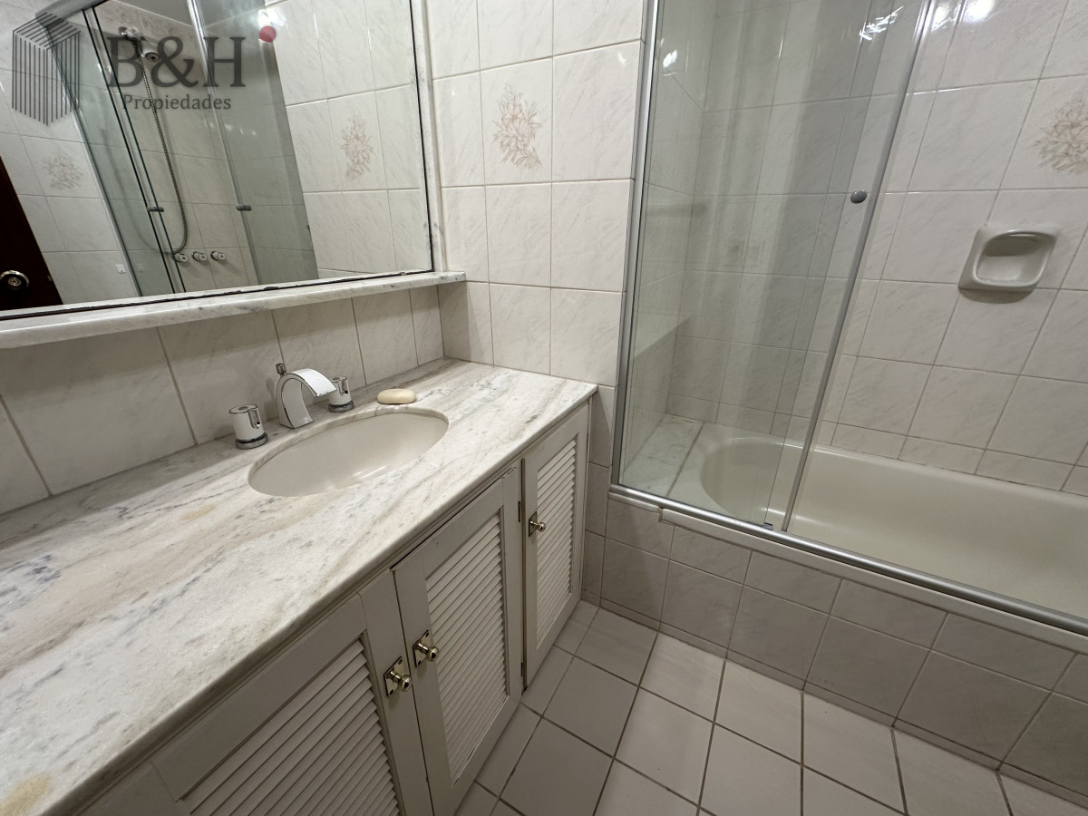 Apartamento ID.3156 - Apartamento en Punta del Este, Península